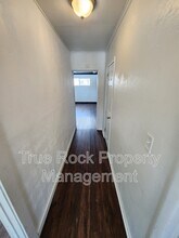 631 N Hickory Ave in Ada, OK - Foto de edificio - Building Photo