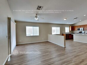 1815 N 120th Dr in Avondale, AZ - Foto de edificio - Building Photo