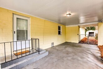 2106 Teresa Dr in Savannah, GA - Building Photo - Building Photo