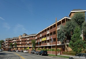 South Glen Apartments