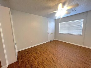 2602 Penny Ln in Austin, TX - Building Photo - Building Photo