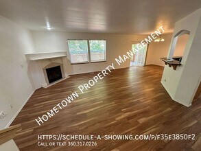 3714 Cooper Crest Dr NW in Olympia, WA - Building Photo - Building Photo