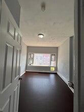 97 Wilkinson Ave, Unit 2 in Jersey City, NJ - Building Photo - Building Photo