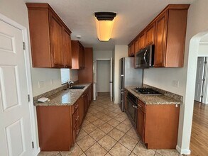 311-319 N Park Ave in Fresno, CA - Building Photo - Building Photo