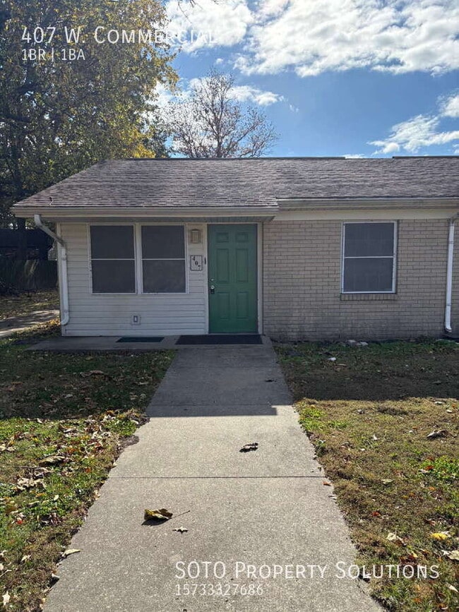 property at 407 W Commercial St