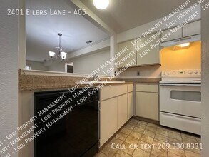 2401 Eilers Ln in Lodi, CA - Building Photo - Building Photo