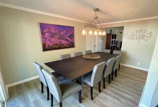 10499 S Carnation Dr in Sandy, UT - Building Photo - Building Photo