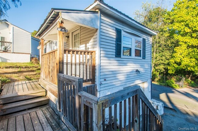 property at 206 South St
