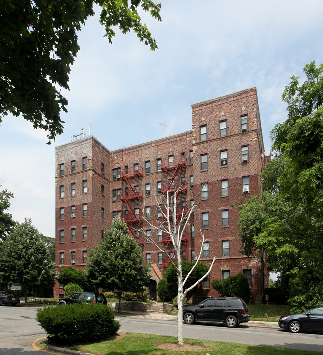 The Garden in Hollis, NY - Building Photo - Building Photo