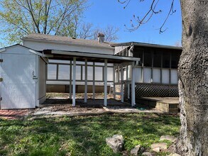14801 Fuller Ave in Grandview, MO - Building Photo - Building Photo