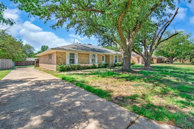 924 Imperial Dr in Denton, TX - Building Photo