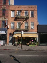 176 Delancey St in New York, NY - Building Photo - Building Photo