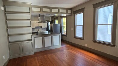 47 Dickerman St in New Haven, CT - Building Photo - Building Photo