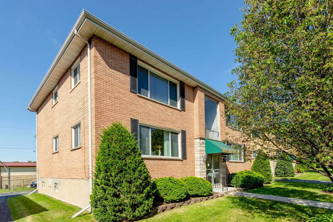 Huntley Ridge Apartment Homes in St. Louis, MO - Foto de edificio