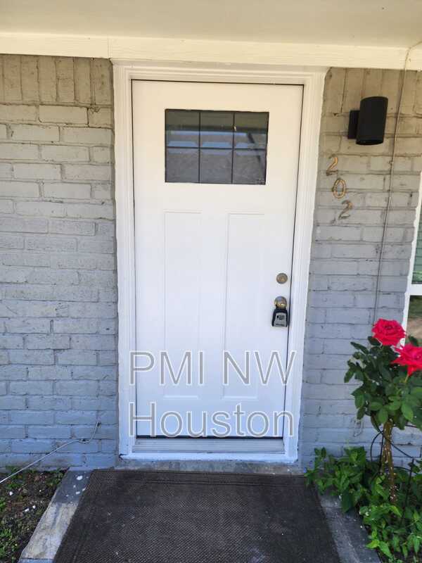 2677 Gessner Rd