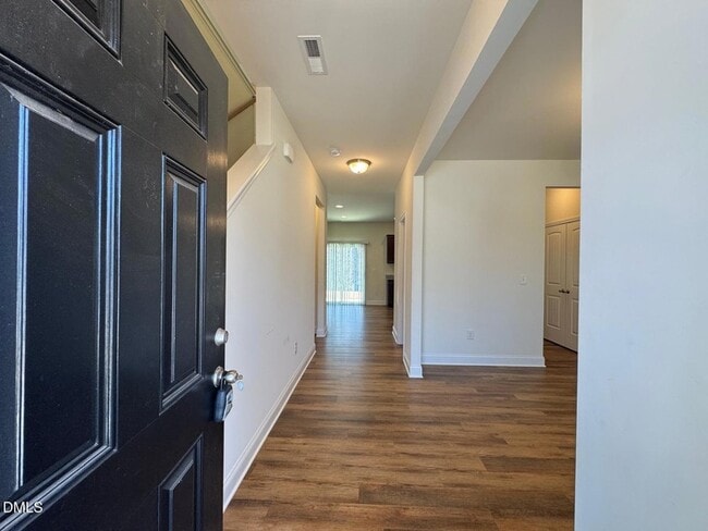 247 Dando St in Garner, NC - Foto de edificio - Building Photo