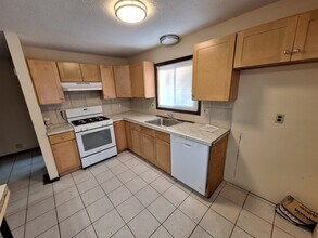 91 N Main St, Unit 91 in Sharon, MA - Building Photo - Building Photo