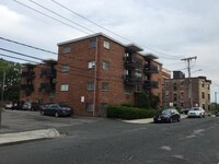 15 Euston Rd, Unit 17 - 6