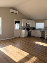 598 Main St in Springvale, ME - Building Photo - Building Photo