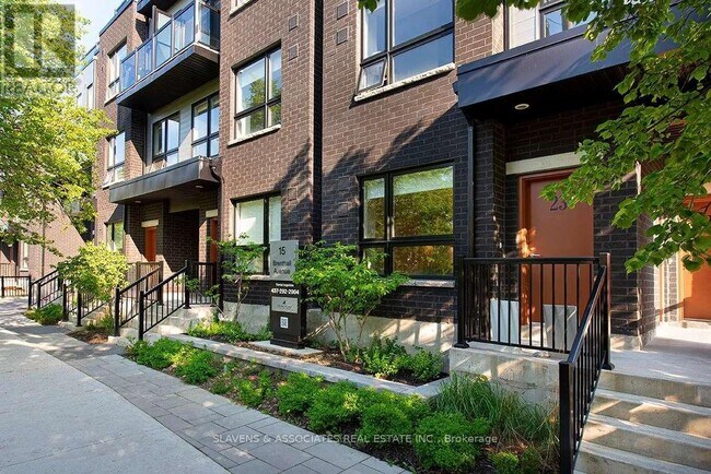 property at 15 Brenthall Ave