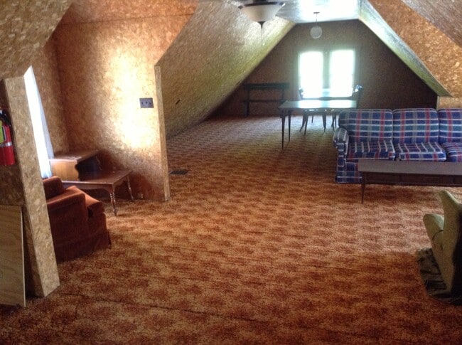 918 Vine St, Unit 918 in La crosse, WI - Building Photo - Building Photo