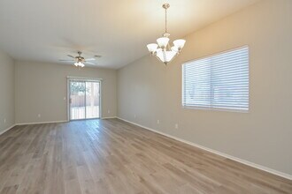 306 E Calle CERITA in Green Valley, AZ - Building Photo - Building Photo