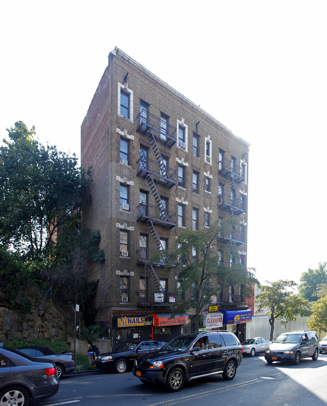 536 E 168th St in Bronx, NY - Building Photo - Building Photo