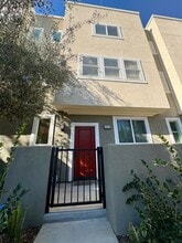 13218 Shaw Ln in Los Angeles, CA - Building Photo - Building Photo
