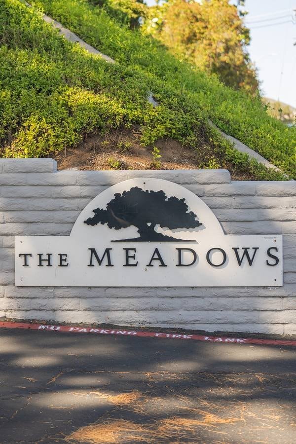 1130 Meadow Lake Dr, Unit 06 in Vista, CA - Building Photo - Building Photo