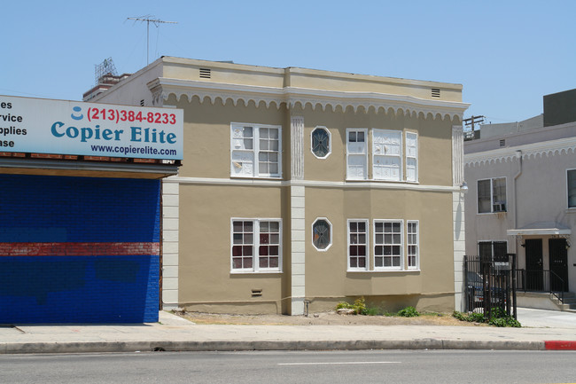 2889 W 7th St in Los Angeles, CA - Building Photo - Building Photo