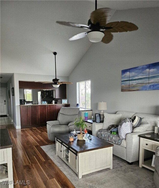 15160 Riverbend Blvd in North Fort Myers, FL - Building Photo - Building Photo