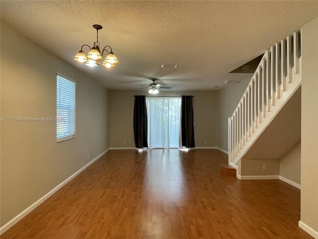 3869 San Simeon Cir in Weston, FL - Building Photo - Building Photo