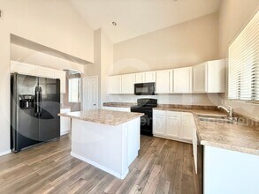 3690 E Janelle Ct in Gilbert, AZ - Building Photo - Building Photo