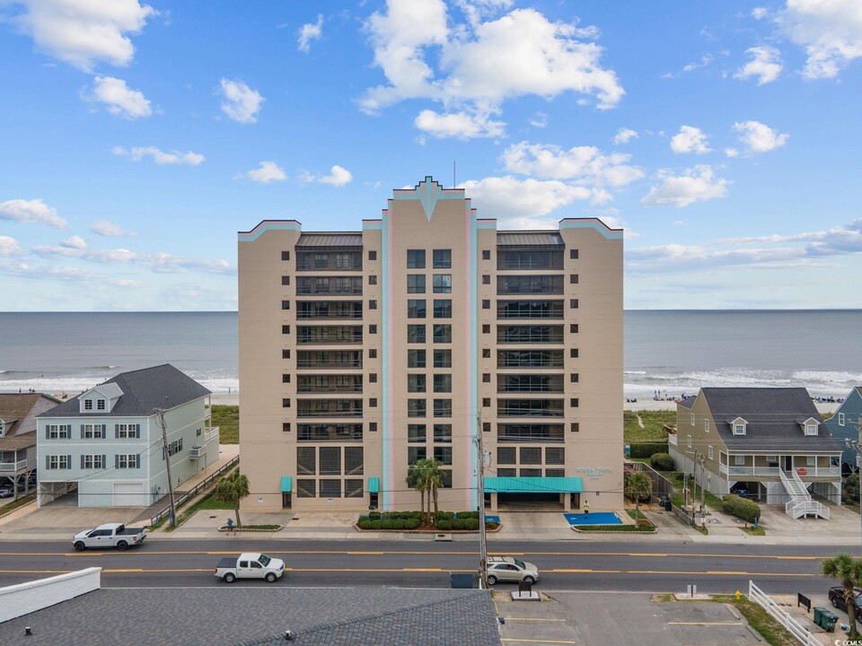 4000 N Ocean Blvd in North Myrtle Beach, SC - Foto de edificio