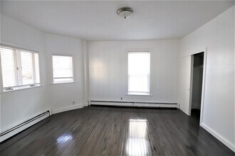 96 Washington St in Malden, MA - Building Photo - Building Photo