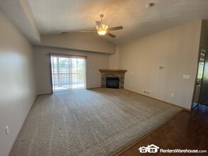 2000 Meadow Ct in Des Moines, IA - Building Photo - Building Photo