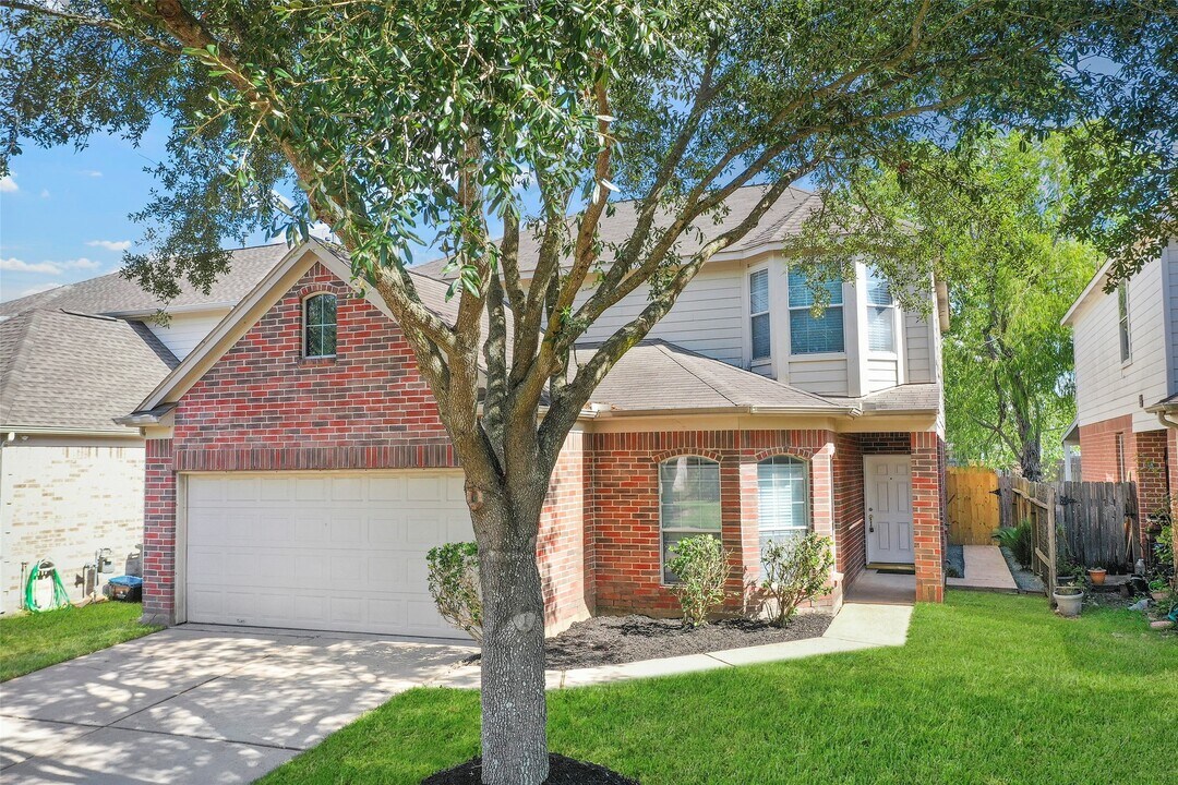 19326 Camellia Knoll Trail in Houston, TX - Building Photo