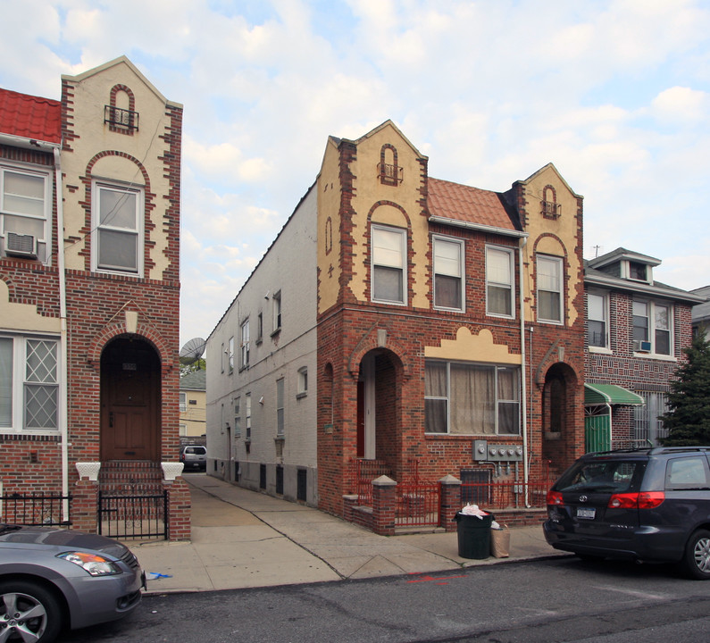 1546 W 11th St in Brooklyn, NY - Building Photo