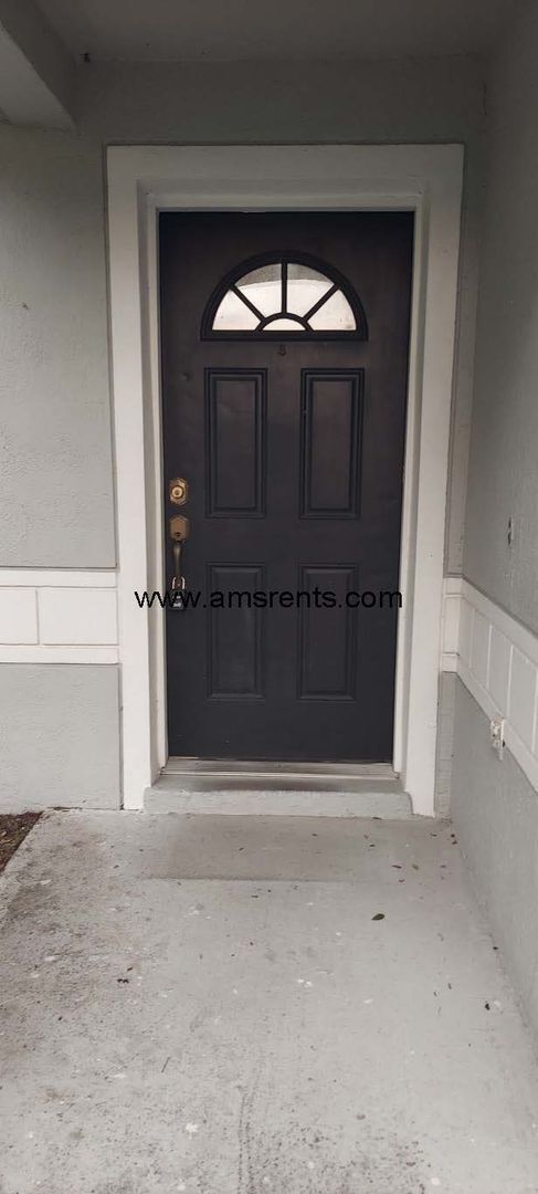 403 Francisco Way in Kissimmee, FL - Foto de edificio - Building Photo