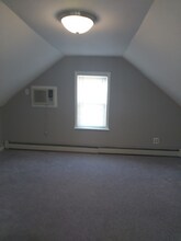 571 Avenue A in Bayonne, NJ - Building Photo - Building Photo