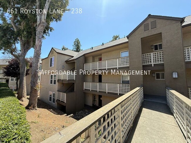 property at 661 Royston Ln