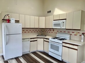 246 7th Ave in Long Branch, NJ - Building Photo - Building Photo