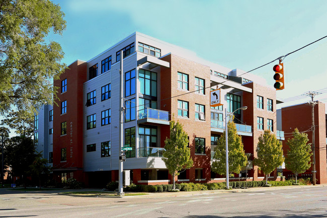 Center Street Lofts in Royal Oak, MI - Foto de edificio - Building Photo