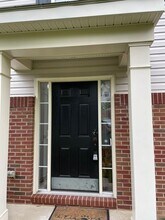 22562 Highcroft Terrace in Ashburn, VA - Building Photo - Building Photo