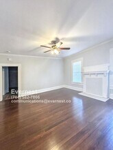 203 S Elm St in Statesville, NC - Building Photo - Building Photo