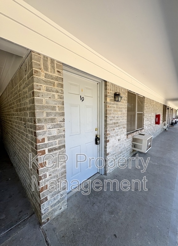 property at 1007 Cedar St