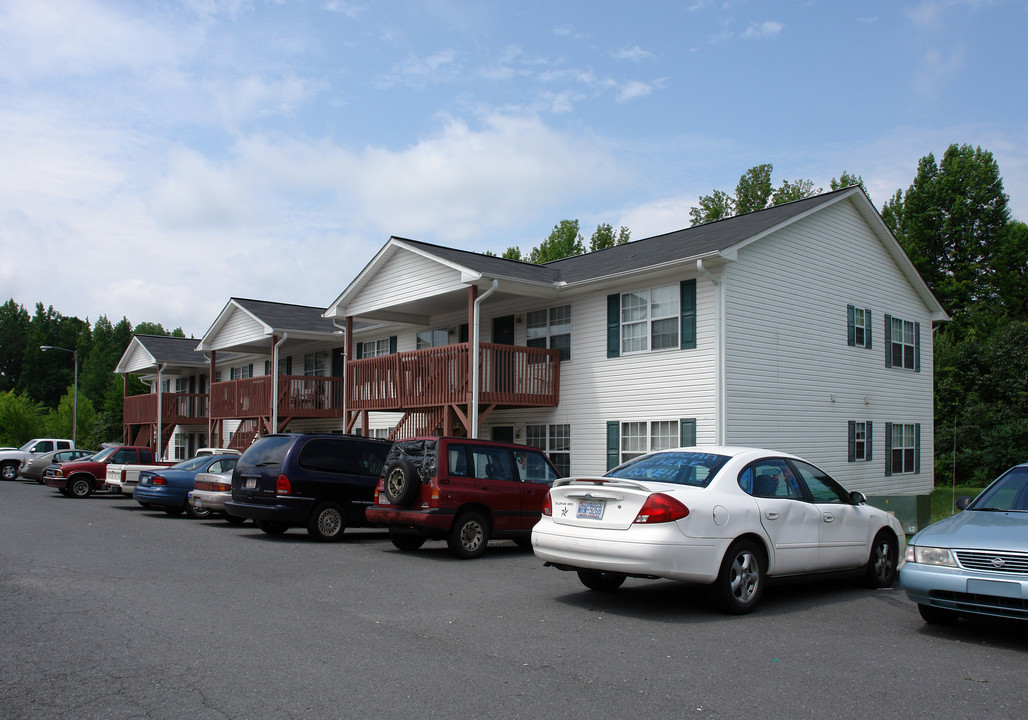 Terrace Trace Apartments in Archdale, NC - Building Photo