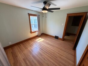 2222 Duncan St in St. Joseph, MO - Foto de edificio - Building Photo