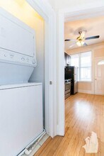 3056 N Greenview Ave in Chicago, IL - Building Photo - Building Photo