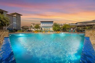 Summit at Rivery Park in Georgetown, TX - Building Photo